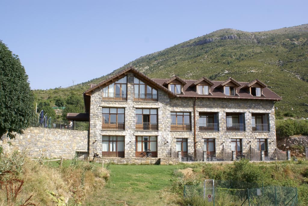Imagen de Hotel de montaña en preparque