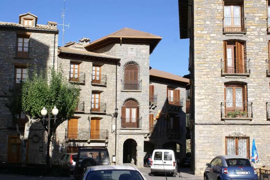 Imagen de Nuevo ayuntamiento (concurso)